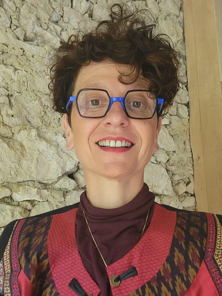 Helene Ducros 768x1024